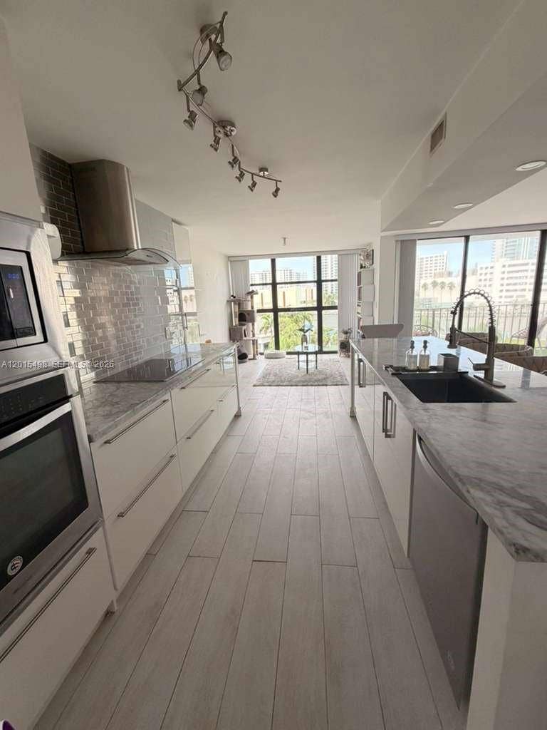 Property photo for 400 Leslie Drive, #508, Hallandale Beach, FL