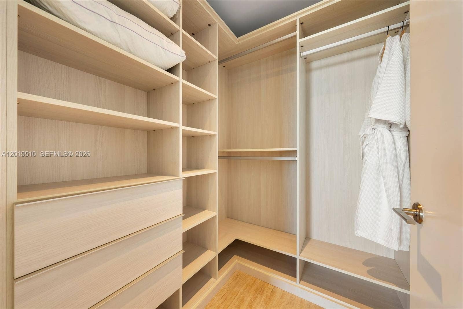 525 N Fort Lauderdale Beach Boulevard, #702, Fort Lauderdale, FL 33304 Guest Suite Closet