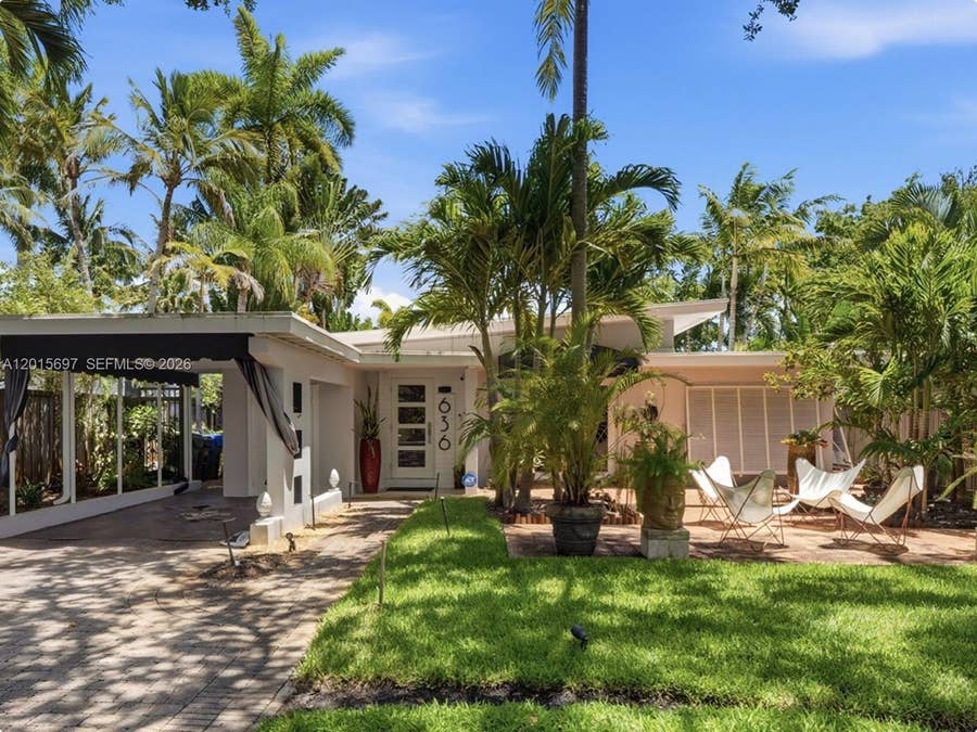 Property photo for 636 NE 17th Terrace, Fort Lauderdale, FL