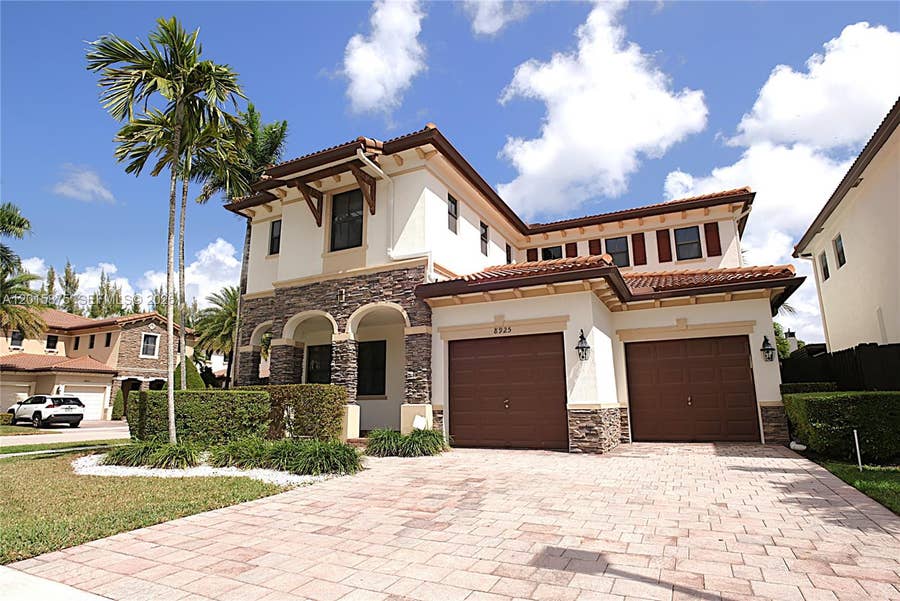 Property photo for 8925 NW 99th Avenue, Doral, FL