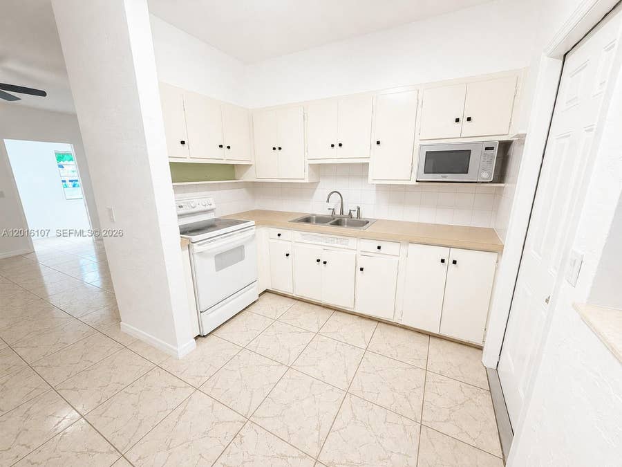 Property photo for 825 S 20th Avenue, #A, Hollywood, FL