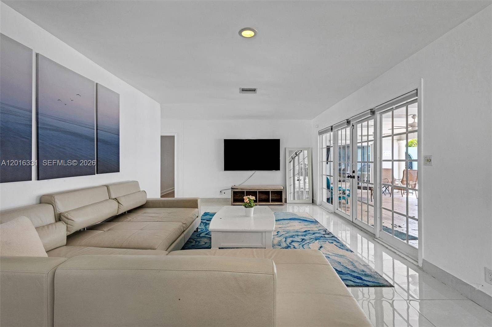 633 N Crescent Drive, Hollywood, FL 33021 Photo 14