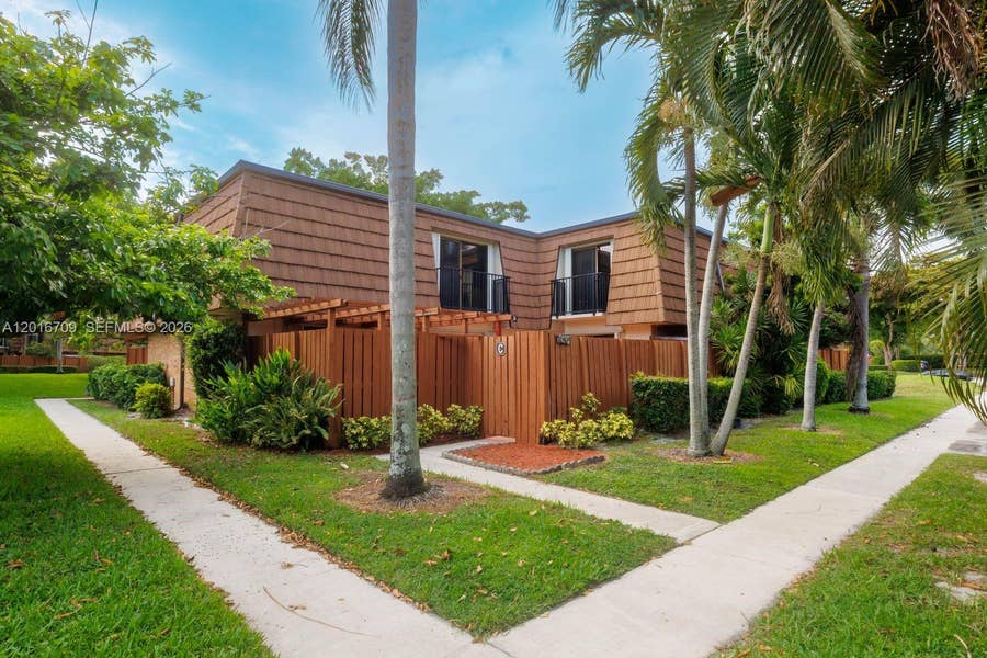 Property photo for 9126 SW 20th Place, #C, Davie, FL