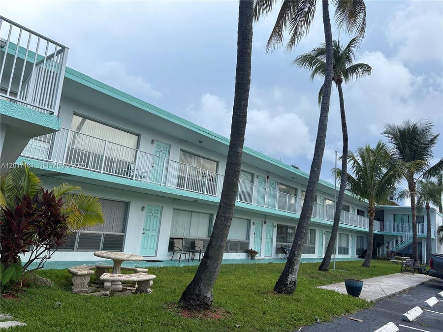 Property photo for 3212 NE 7th Place, #10, Pompano Beach, FL