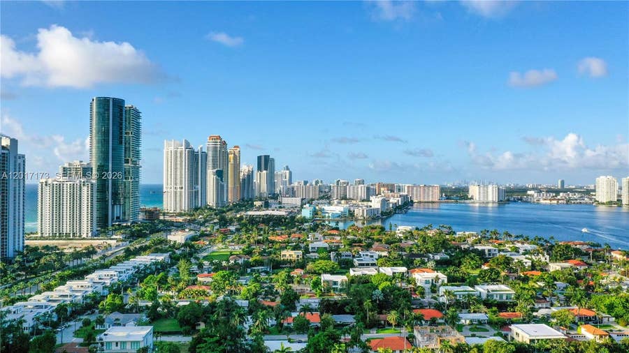 Property photo for 19370 Collins Avenue, #621, Sunny Isles Beach, FL