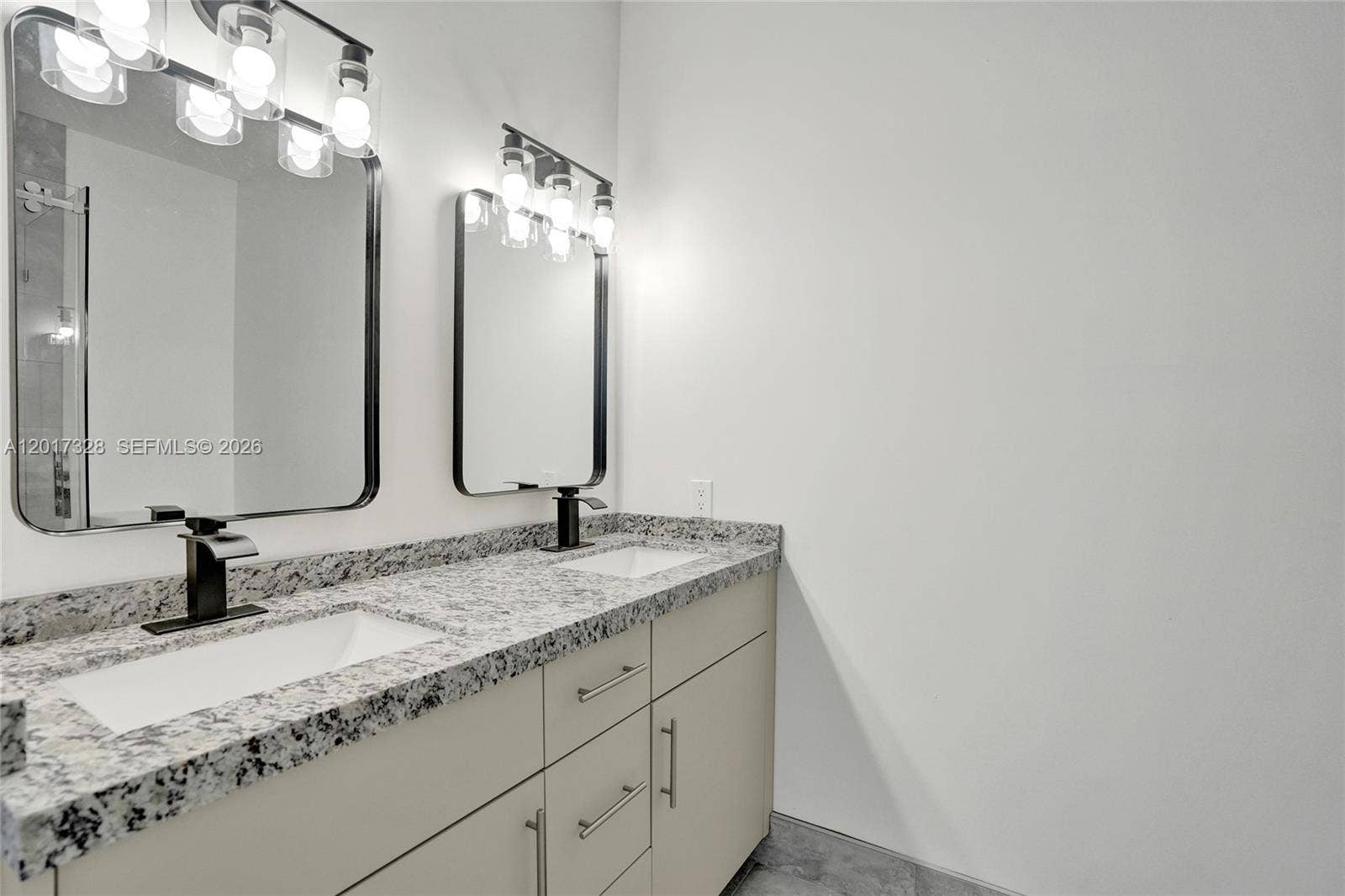 2536 NW 9th Court, Fort Lauderdale, FL 33311 Photo 29