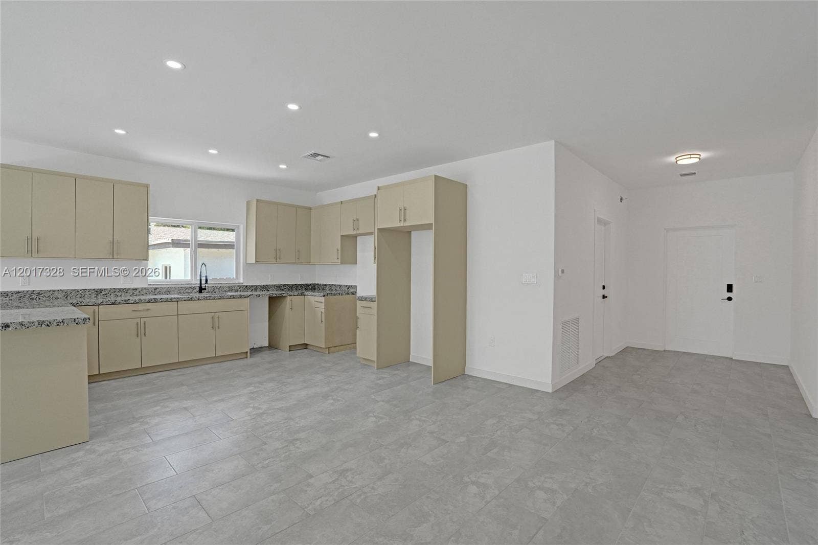 2536 NW 9th Court, Fort Lauderdale, FL 33311 Photo 44