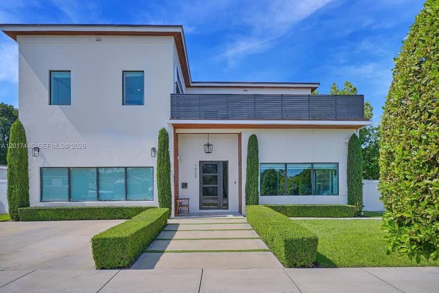 Property photo for 1025 NE 170th Terrace, Miami, FL