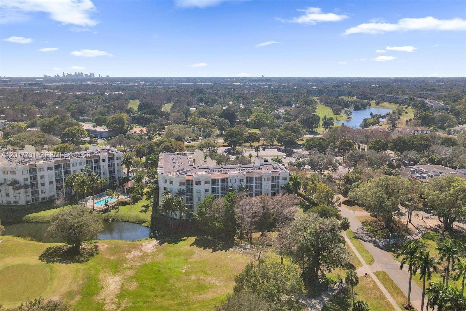 3600 Oaks Clubhouse Drive, #511, Pompano Beach, FL 33069 Photo 34