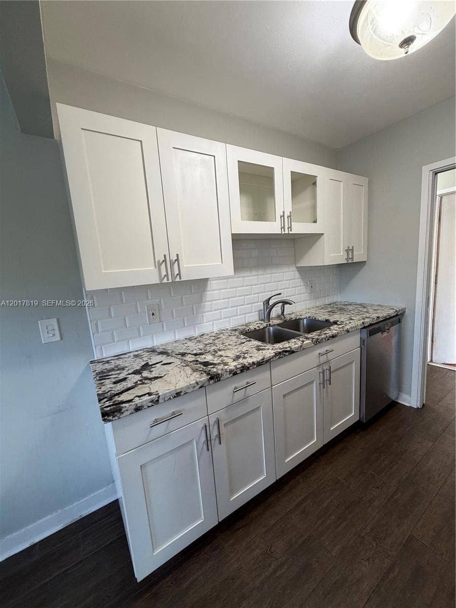 Property photo for 2591 NE 55th Court, #202, Fort Lauderdale, FL
