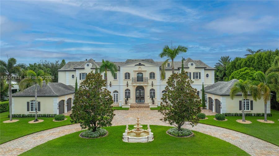 Property photo for 2951 Lake Ridge Lane, Weston, FL