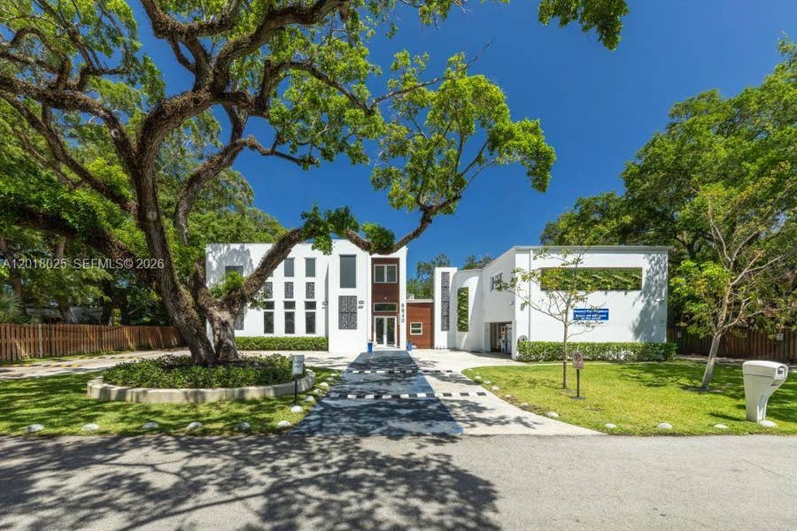 Property photo for 5940 SW 37th Avenue, Dania Beach, FL