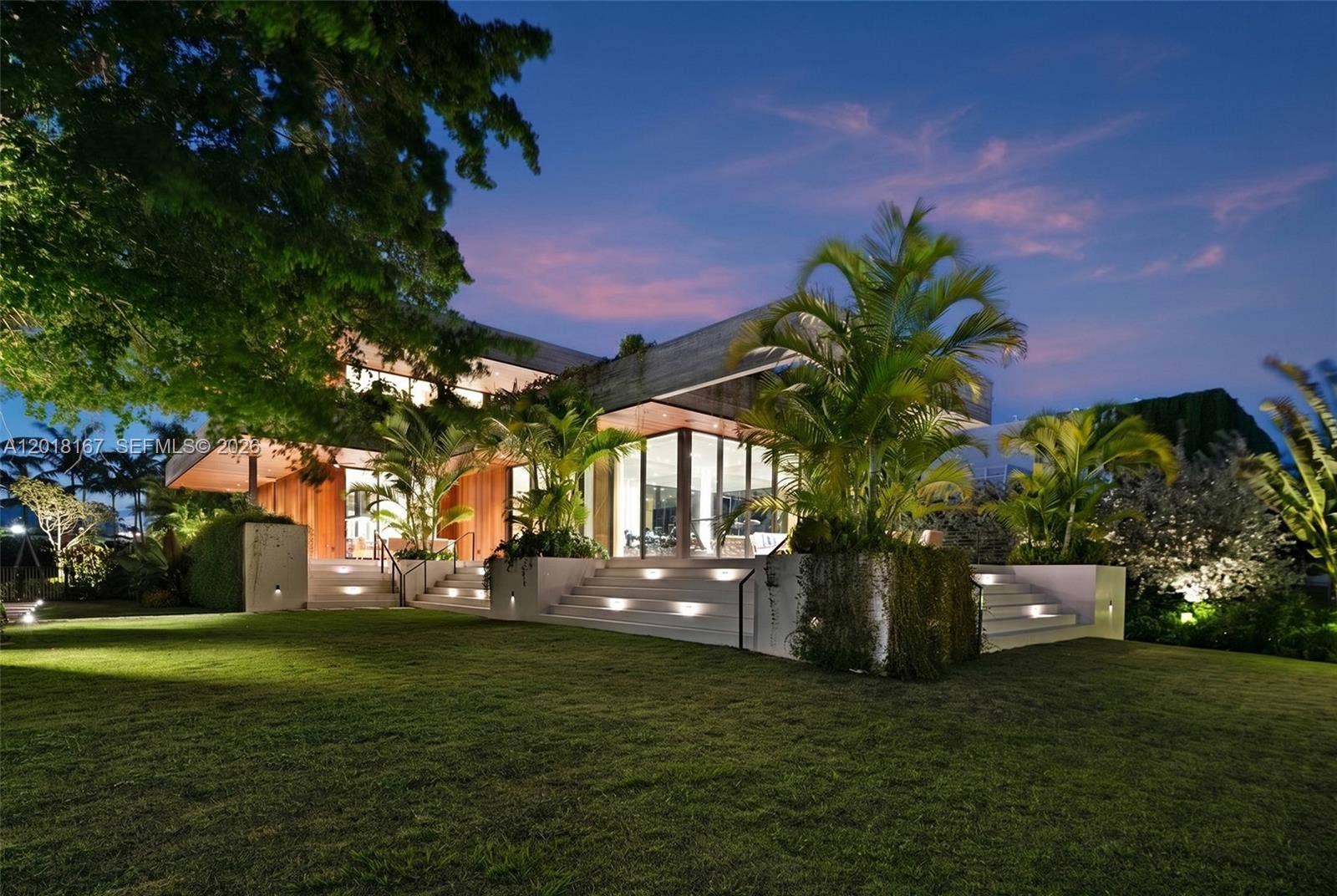 1420 W 23rd Street, Miami Beach, FL 33140 Guest House