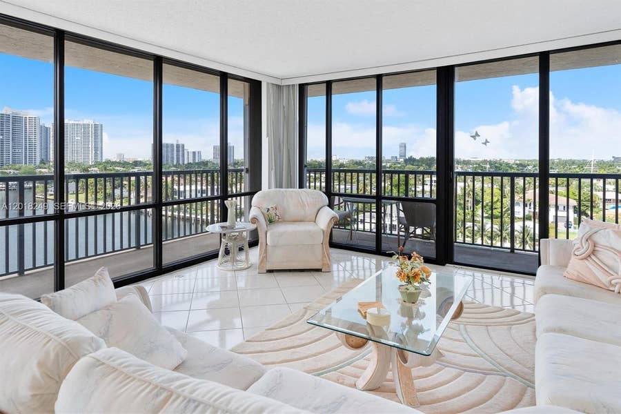 Property photo for 2017 S Ocean Drive, #910, Hallandale Beach, FL