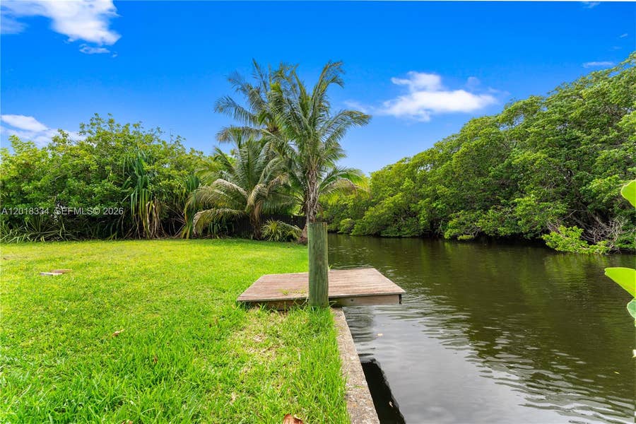 Property photo for 1031 NW 21st Street, Fort Lauderdale, FL