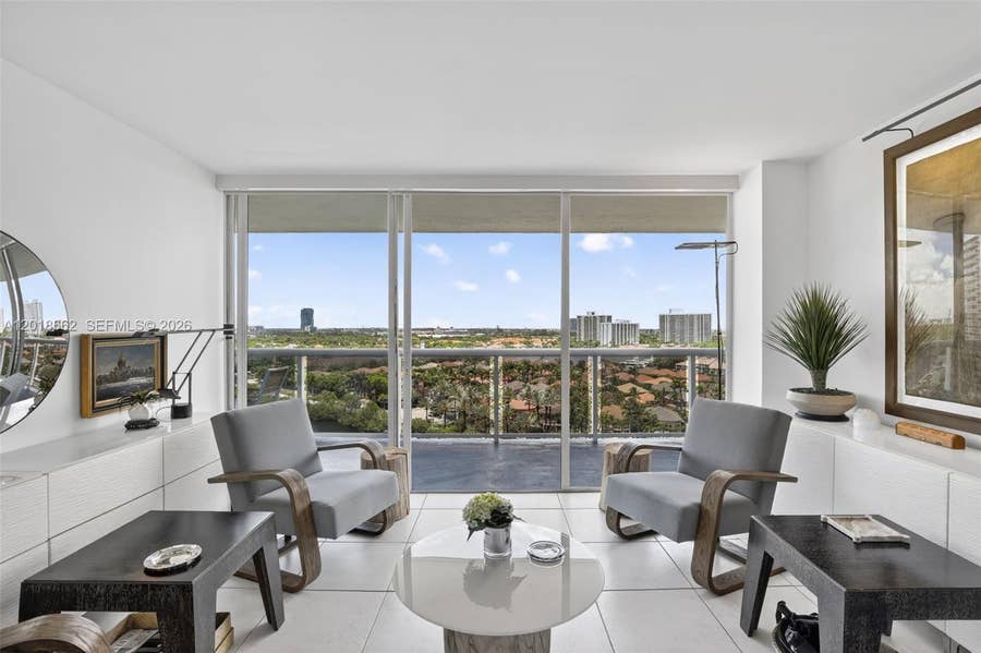 Property photo for 20505 E Country Club Drive, #1431, Aventura, FL