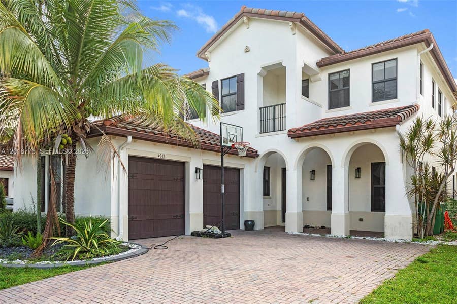 Property photo for 4081 NW 85th Drive, Cooper City, FL