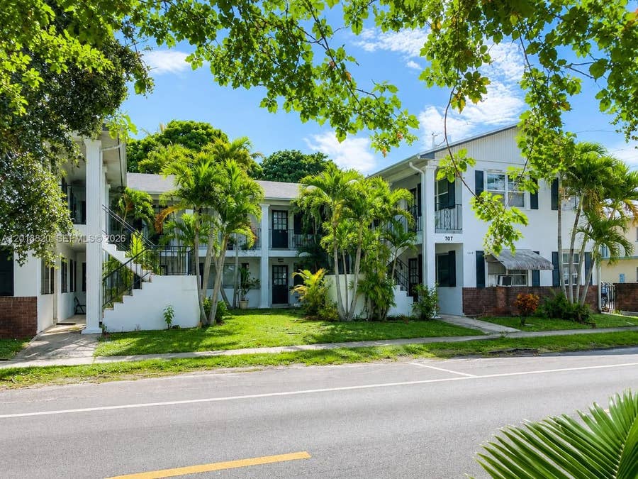 Property photo for Hollywood, FL