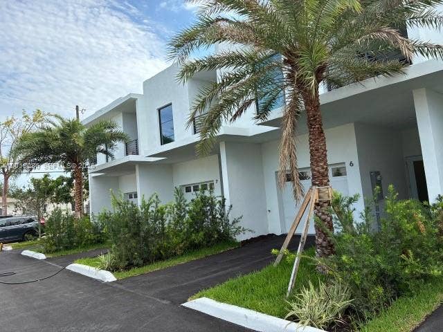 Property photo for 2511 Pierce Street, #6, Hollywood, FL