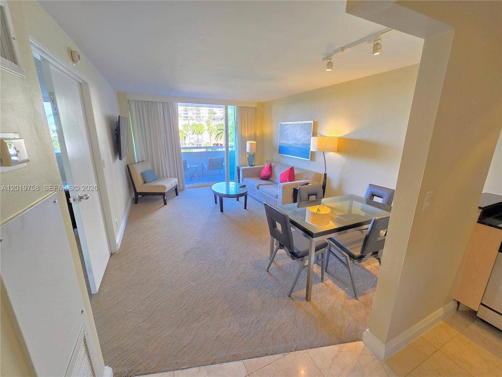 2670 E Sunrise Boulevard, #315, Fort Lauderdale, FL 33304 Photo 3