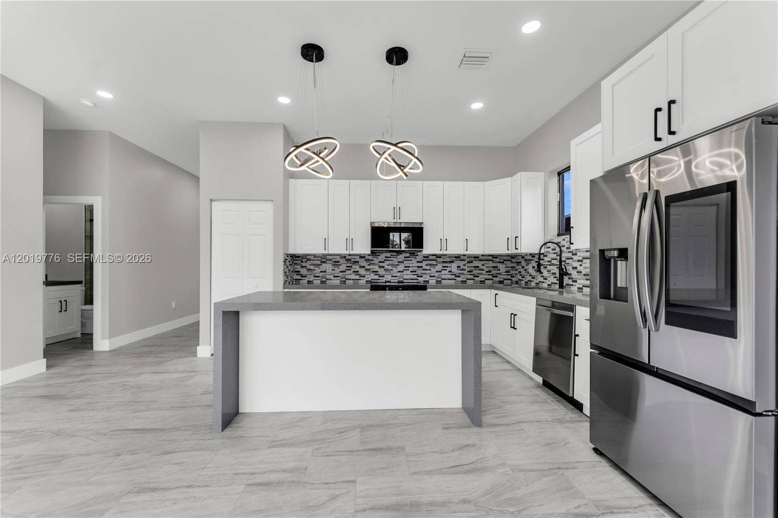 2947 NW 9th Street, Fort Lauderdale, FL 33311 Photo 8