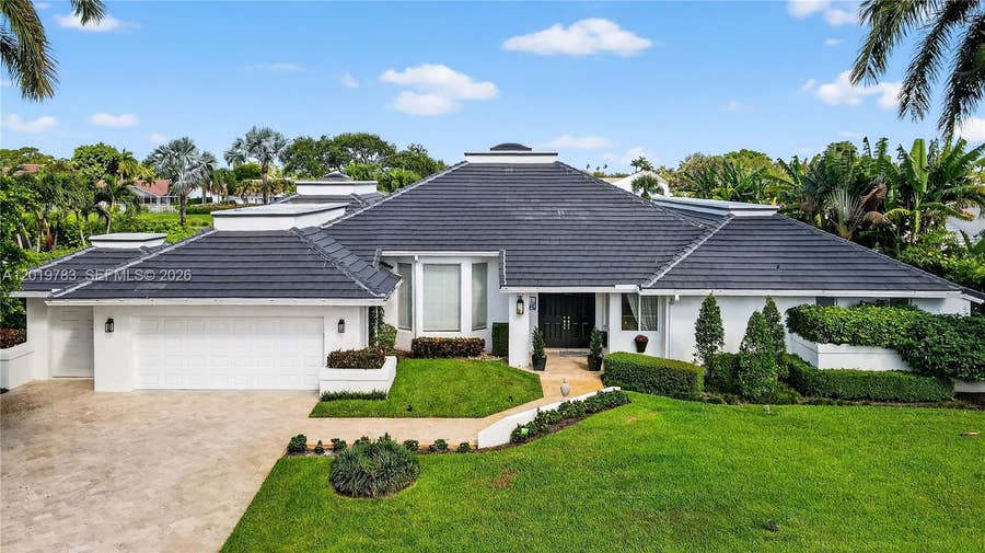 Property photo for 4431 Bocaire Boulevard, Boca Raton, FL