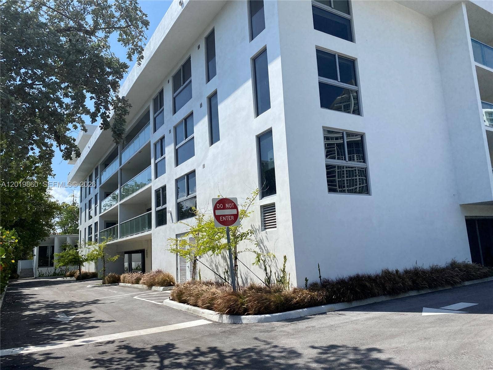 10250 Collins Avenue, #407, Bal Harbour, FL 33154 Delivery Winter 2025