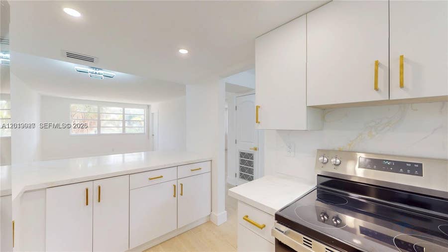 Property photo for 1333 E Hallandale Beach Boulevard, #326, Hallandale Beach, FL