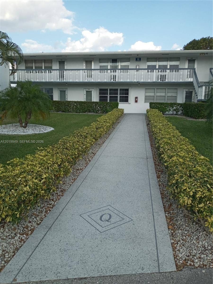 Property photo for 390 Windsor Q, #390, West Palm Beach, FL