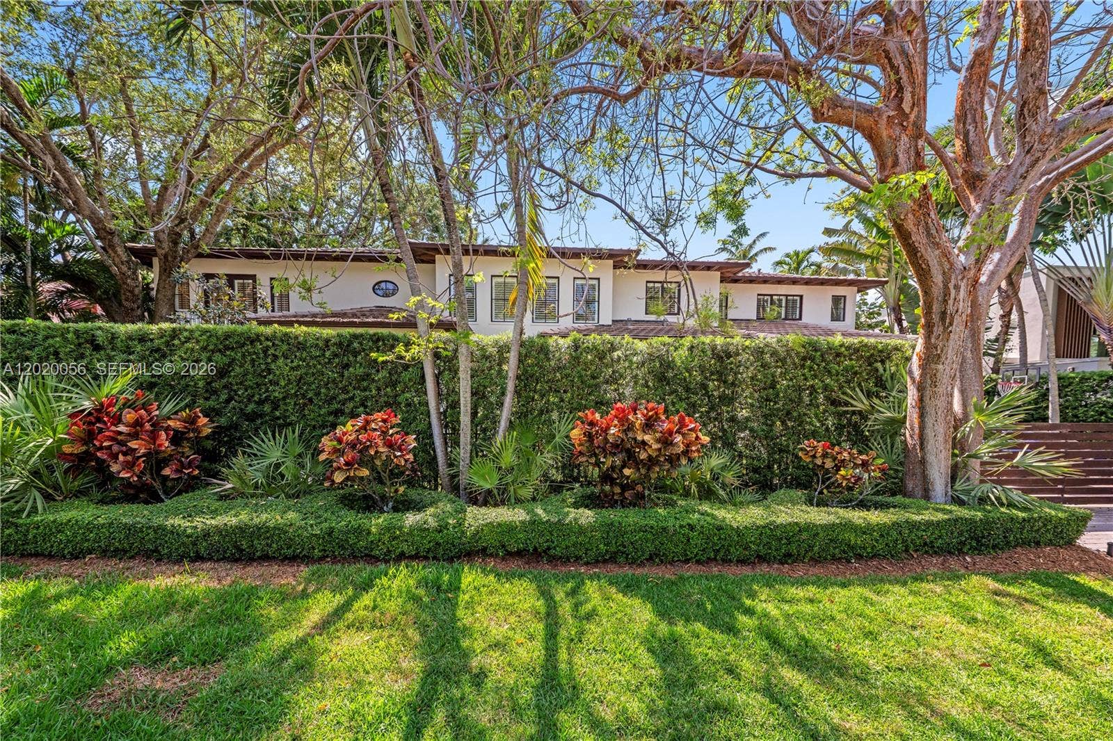4196 S Douglas Road, Miami, FL 33133 Photo 7