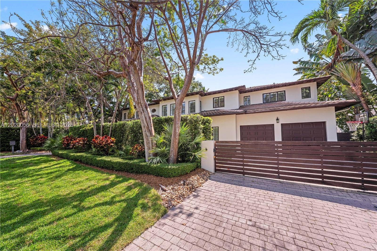 4196 S Douglas Road, Miami, FL 33133 Photo 9