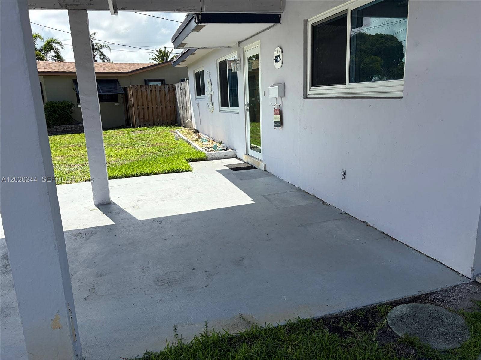 842 Argonaut Isle, Dania Beach, FL 33004 Carport