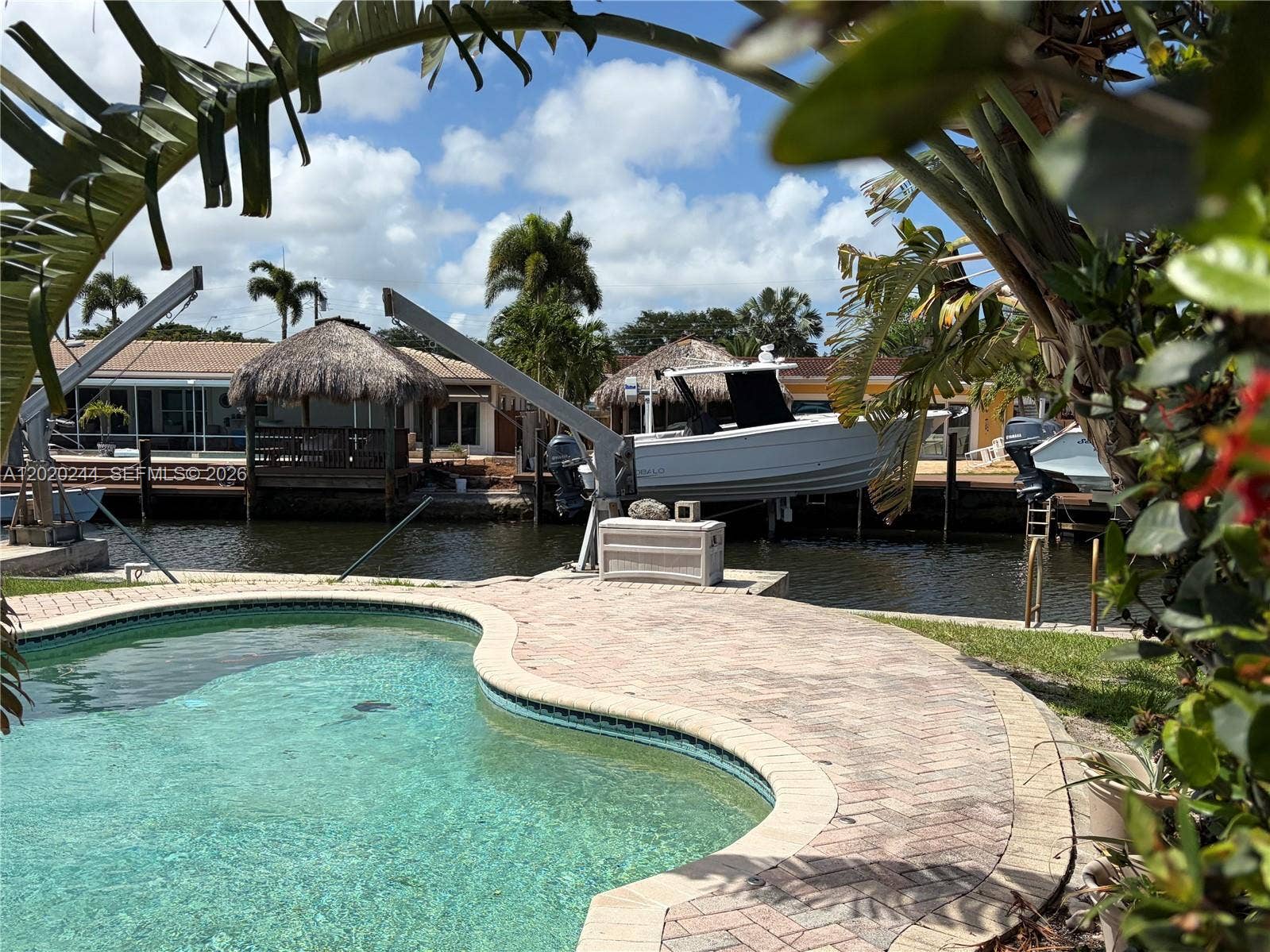 842 Argonaut Isle, Dania Beach, FL 33004 Photo 1