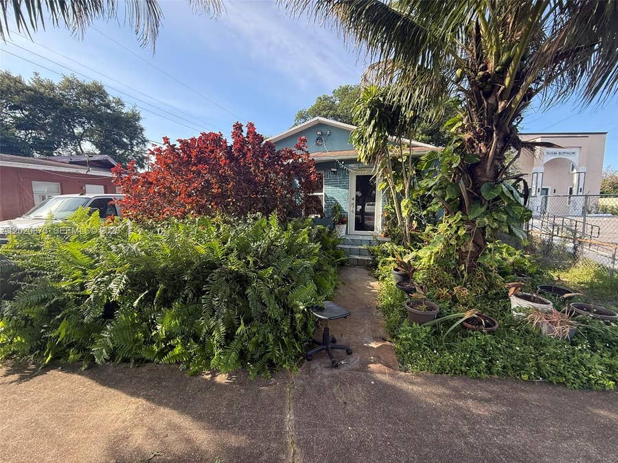 Property photo for 688 SW 7th Terrace, Dania Beach, FL