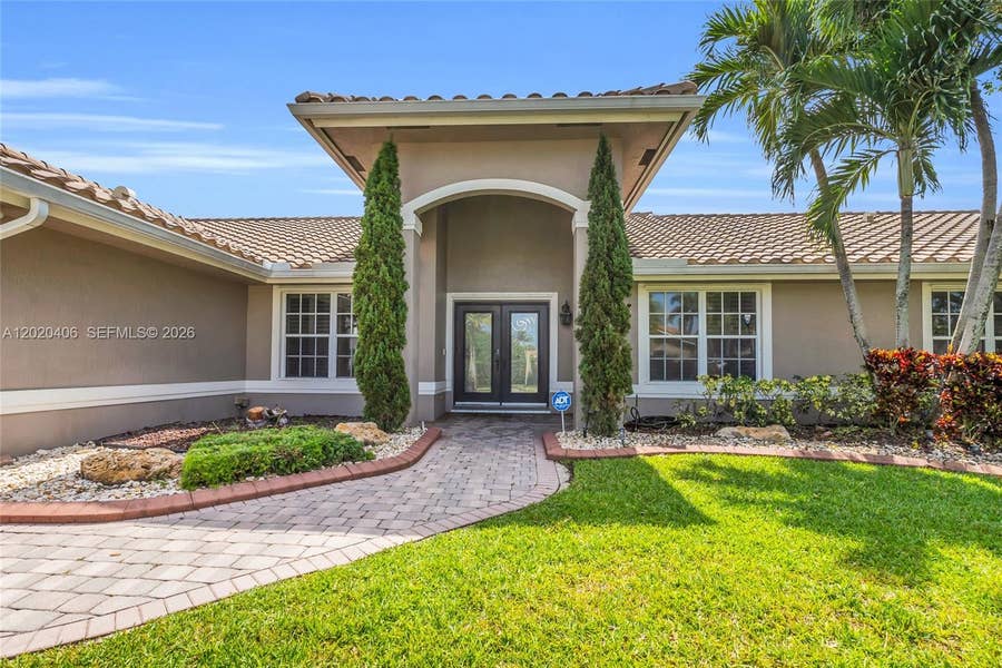 Property photo for 321 NW 193rd Avenue, Pembroke Pines, FL