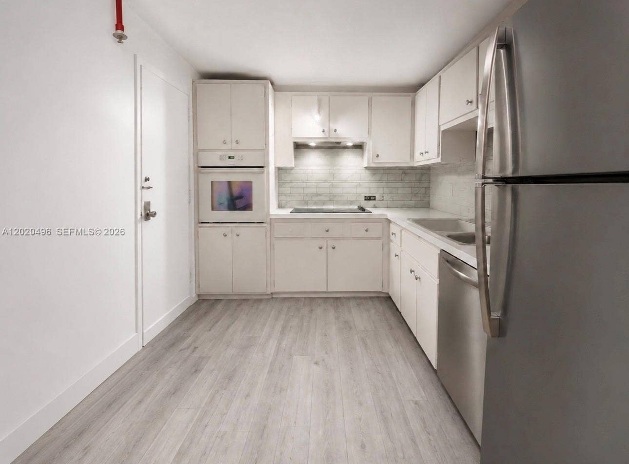 400 Kings Point Drive, #811, Sunny Isles Beach, Sunny Isles Beach, FL 33160 Photo 1