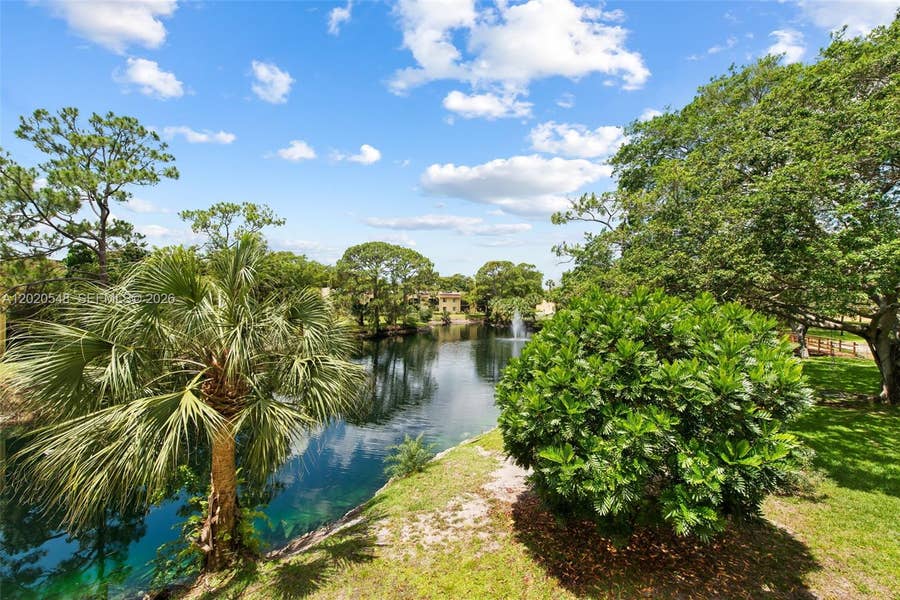Property photo for 918 SW 9th Street Circle, #204, Boca Raton, FL