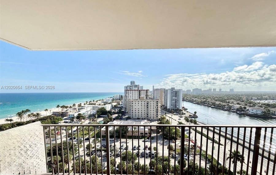 Property photo for Hollywood, FL