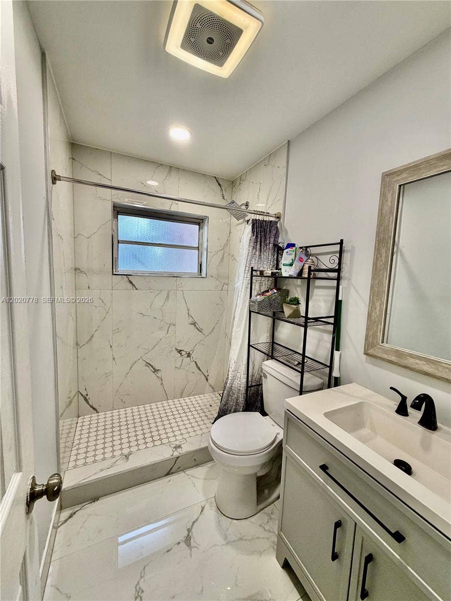 518 NW 47th Court, Oakland Park, FL 33309 Photo 8