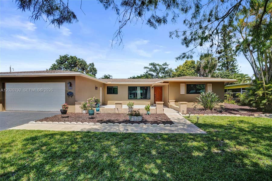 Property photo for 480 SW 55th Avenue, Plantation, FL