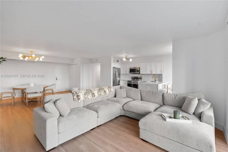 Property photo for 19101 NE 36th Court, #402, Aventura, FL