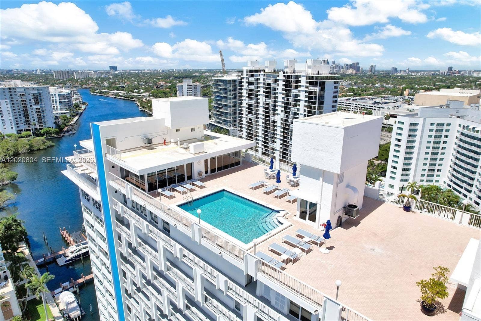 2800 E Sunrise Boulevard, #17E, Fort Lauderdale, FL 33304 Photo 3