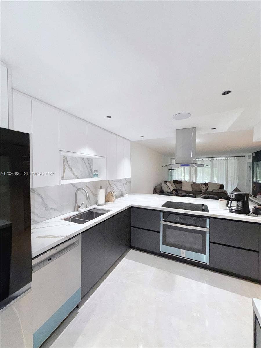 Property photo for 605 Oaks Drive, #307, Pompano Beach, FL