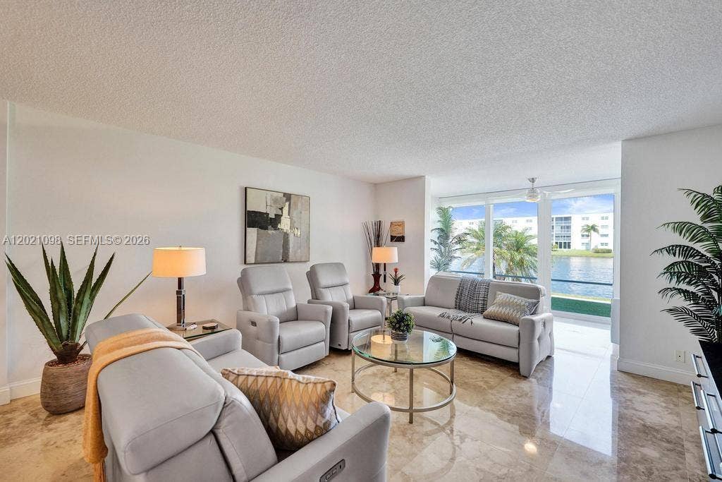 1025 SE 3rd Avenue, #108, Dania Beach, FL 33004 Photo 9
