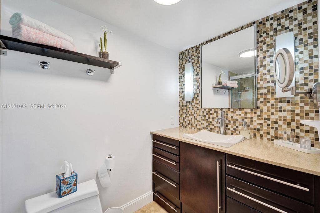 1025 SE 3rd Avenue, #108, Dania Beach, FL 33004 Photo 15