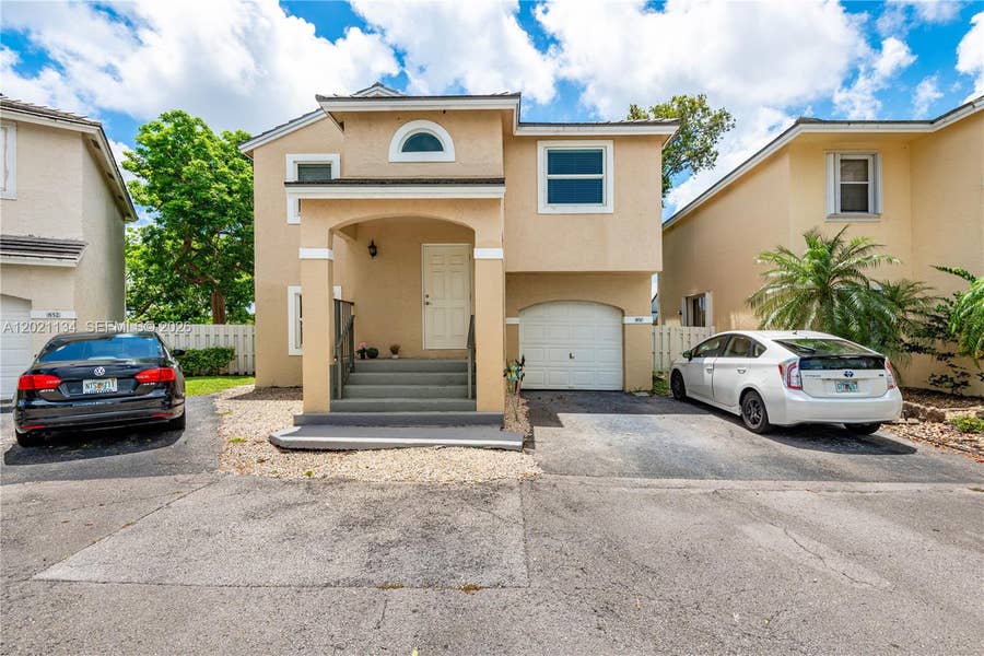 Property photo for 850 NW 98th Avenue, Plantation, FL