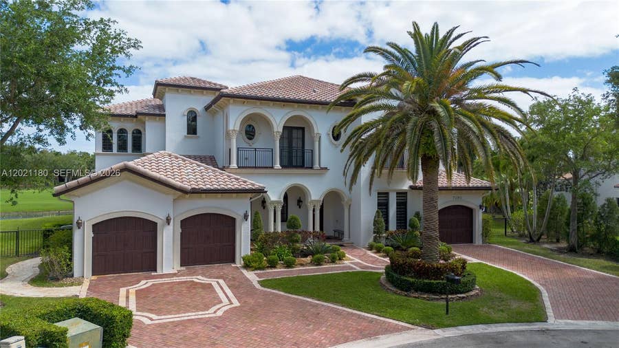 Property photo for 7290 Lemon Grass Drive, Parkland, FL