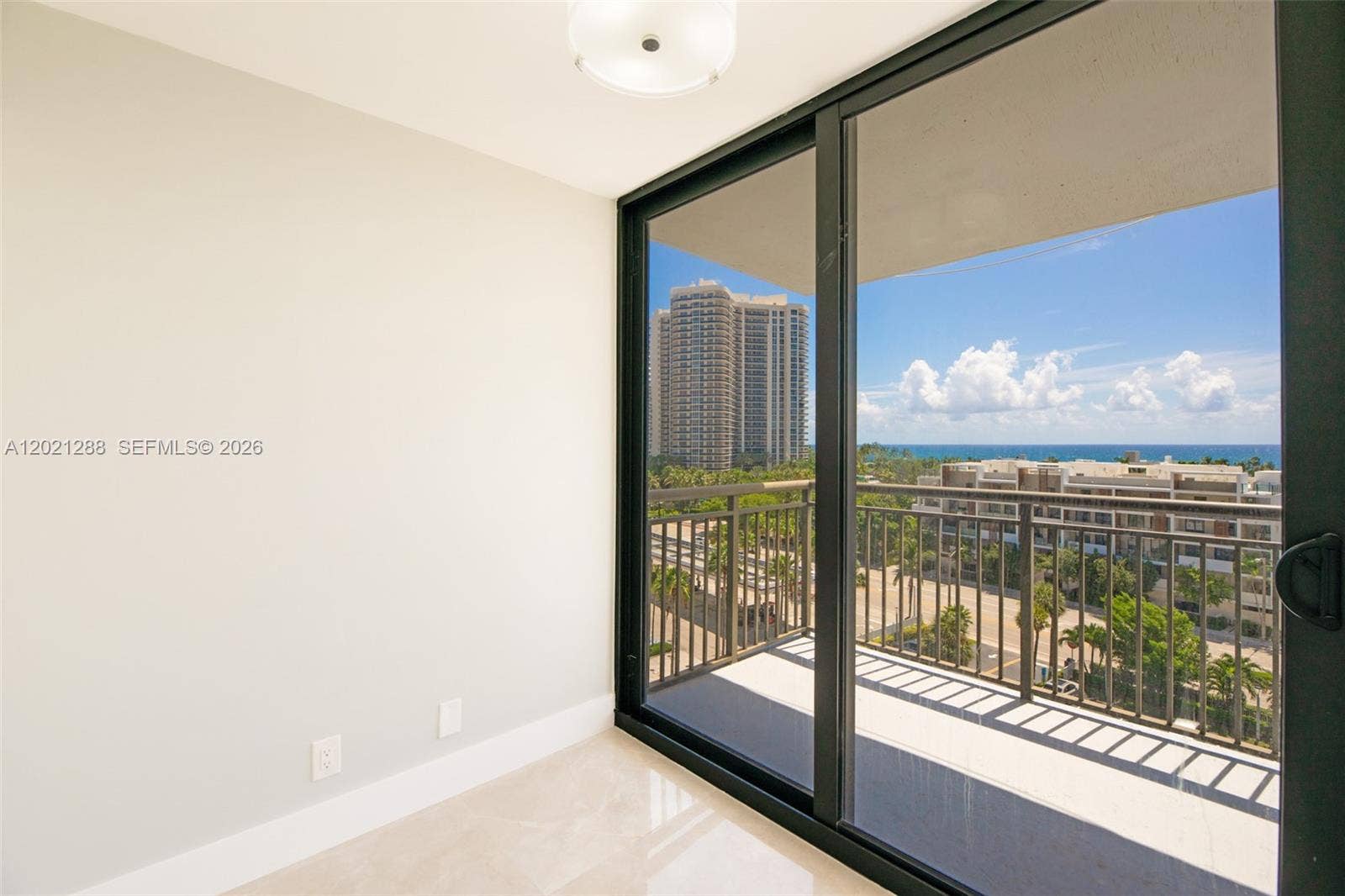 3031 N Ocean Boulevard, #903, Fort Lauderdale, Fort Lauderdale, FL 33308 Photo 14