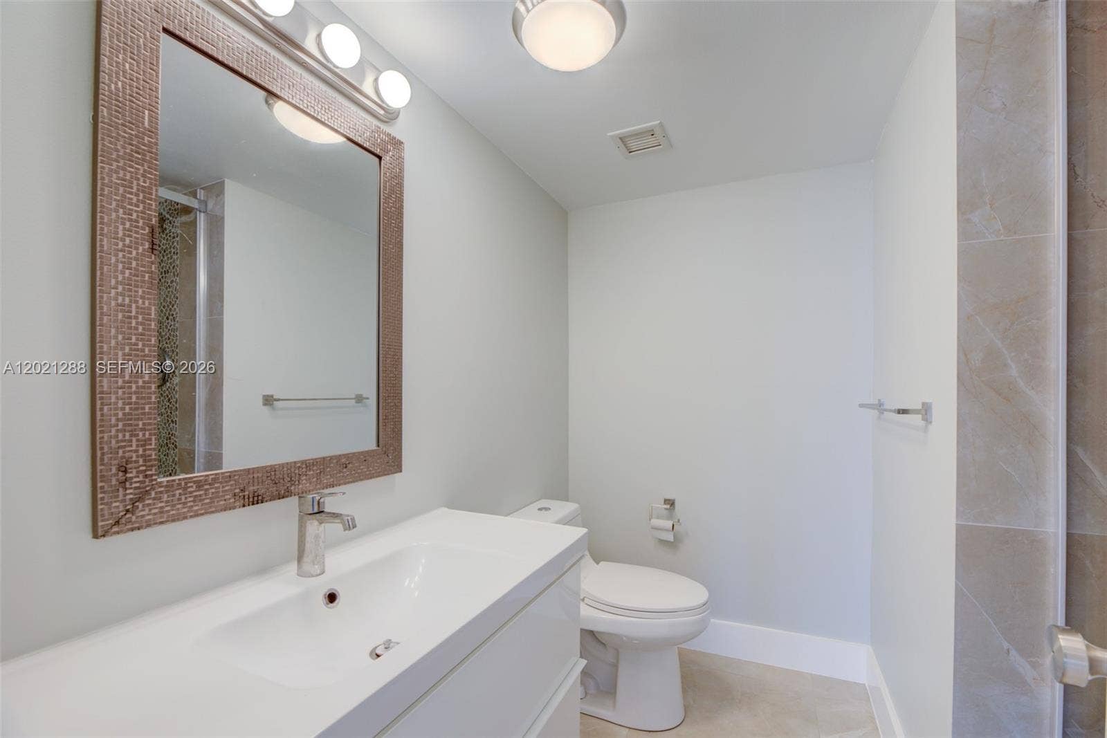 3031 N Ocean Boulevard, #903, Fort Lauderdale, Fort Lauderdale, FL 33308 Photo 25