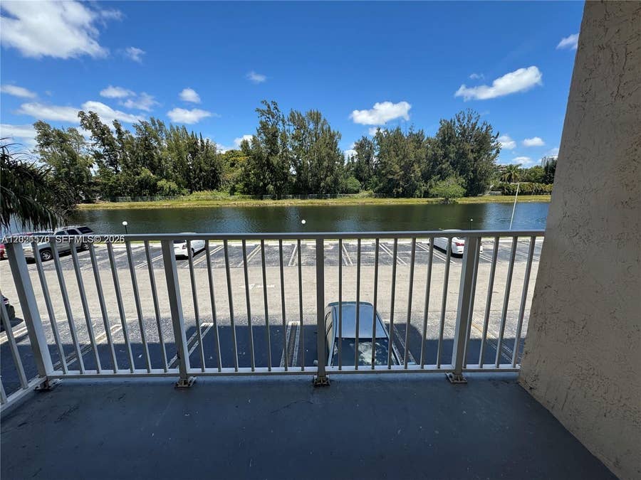 Property photo for 16465 NE 22nd Avenue, #405, North Miami Beach, FL
